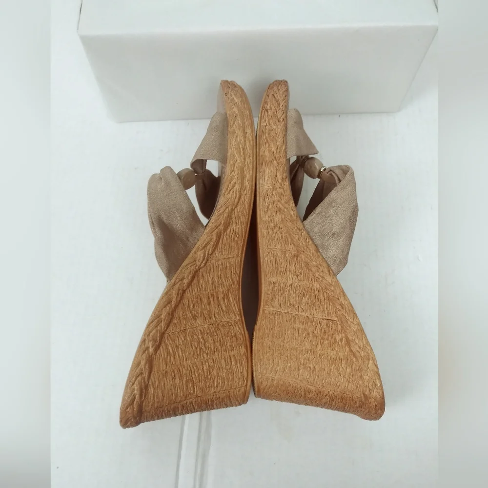 Italian ShoeMakers 10M Tan Sandal Slides Wedge Platform Shoes